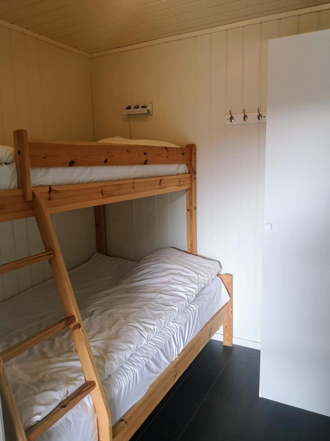 Ulvsvag Gjestgiveri Og Fjordcamping As מראה חיצוני תמונה